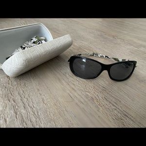 Oakley black sunglasses